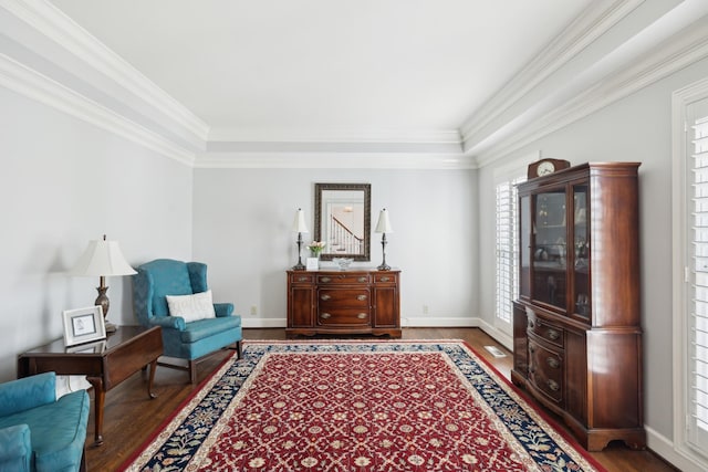 1608 Knox Dr, Brentwood, TN 37027 - sitting room with crown molding, wood finished floors, and baseboards