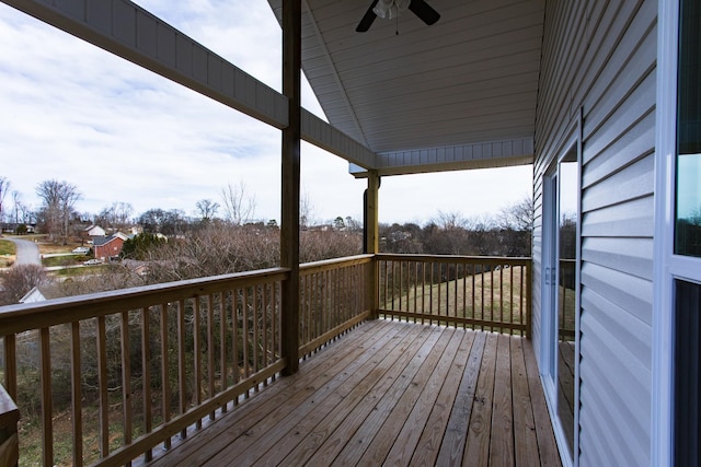 deck with a ceiling fan