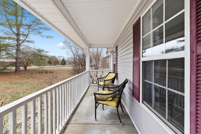 balcony with a porch