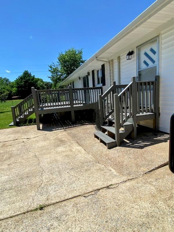 927 E Jefferson St, Pulaski, TN 38478 - view of home's exterior featuring a deck