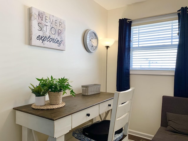 1016 Sunset Dr, Clarksville, TN 37040 - room details featuring baseboards