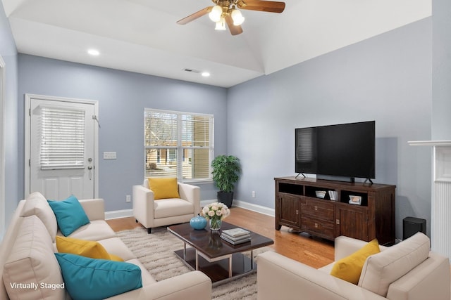 living room with recessed lighting, baseboards, wood finished floors, and a ceiling fan