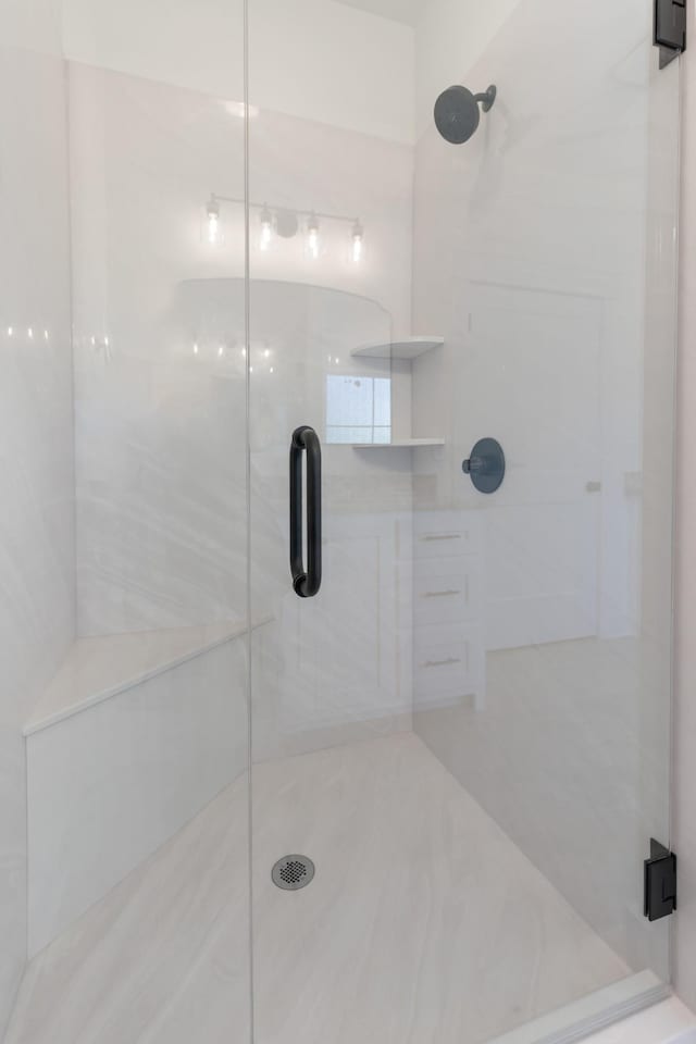 856 Tucker Rd, Dickson, TN 37055 - full bath featuring a stall shower