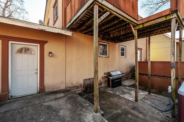 view of patio / terrace with a grill