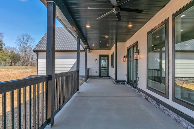 view of patio with ceiling fan