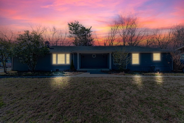 view of front of house with a front yard