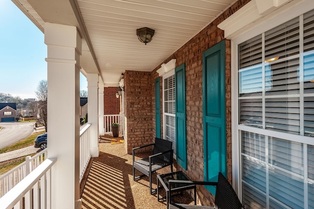 view of patio / terrace with covered porch