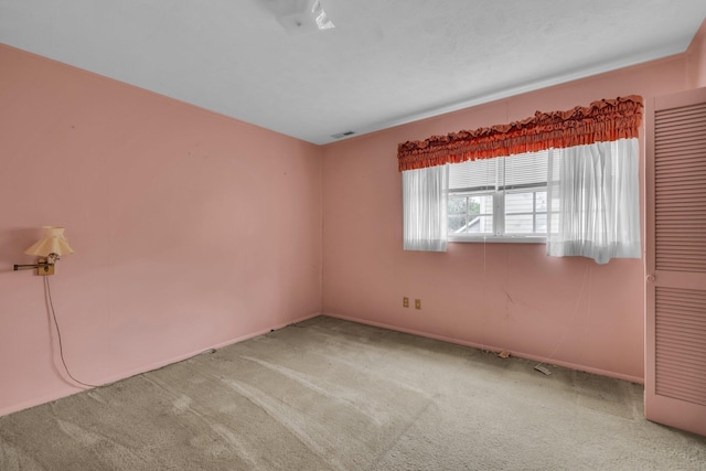 253 Main St, Ducktown, TN 37326 - unfurnished room featuring carpet flooring