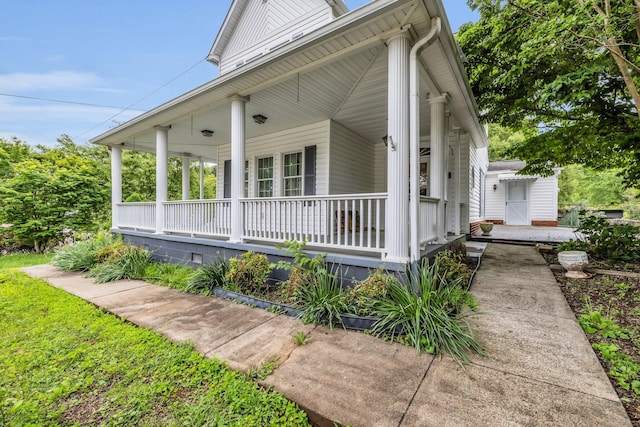 253 Main St, Ducktown, TN 37326 - view of side of property with a porch