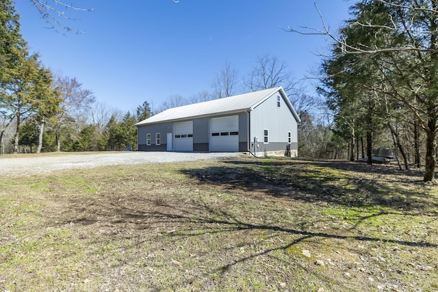 view of detached garage