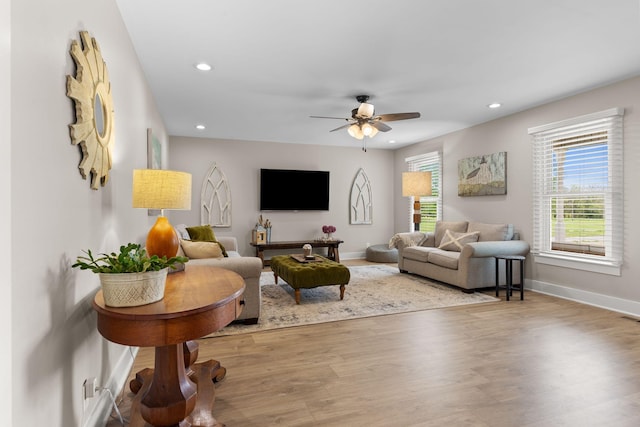 2436 J D Todd Rd, Murfreesboro, TN 37129 - living area featuring recessed lighting, wood finished floors, baseboards, and ceiling fan