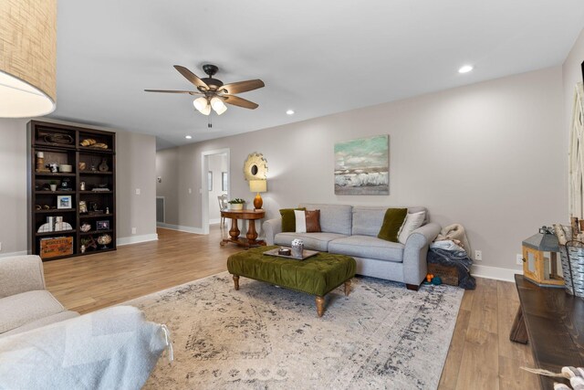 2436 J D Todd Rd, Murfreesboro, TN 37129 - living room featuring baseboards, a ceiling fan, wood finished floors, and recessed lighting