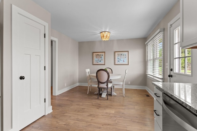2436 J D Todd Rd, Murfreesboro, TN 37129 - dining room featuring light wood-style floors and baseboards