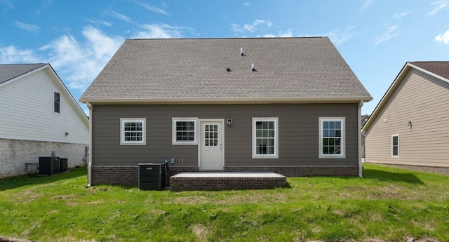 871 Blessings Way, Gallatin, TN 37066 - rear view of house featuring a yard, central AC unit, and a patio area