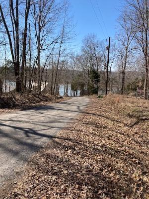 Listing photo 3 for 0 Harbor Dr, Bumpus Mills TN 37028