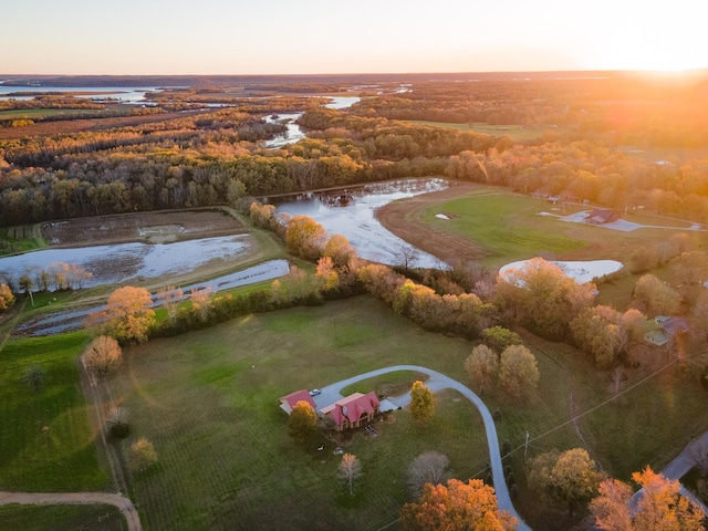 view of aerial view at dusk