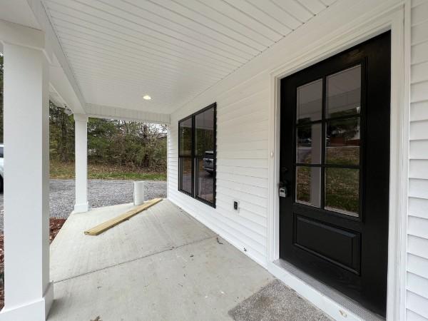 view of patio / terrace featuring covered porch