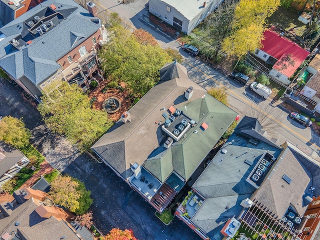 birds eye view of property with a residential view