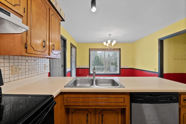 kitchen featuring a sink, black electric range, under cabinet range hood, stainless steel dishwasher, and brown cabinets