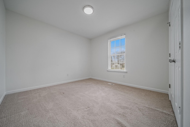 131 Dalton Cir, Rockvale, TN 37153 - carpeted empty room featuring baseboards