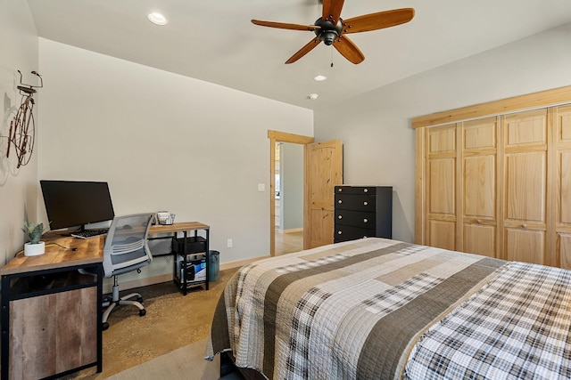 bedroom featuring a ceiling fan, recessed lighting, baseboards, and concrete floors