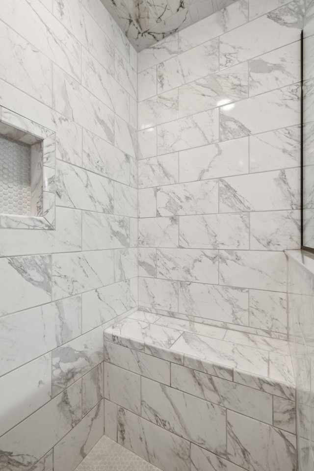 1507 New Harmony Rd, Hartsville, TN 37074 - full bathroom with a tile shower