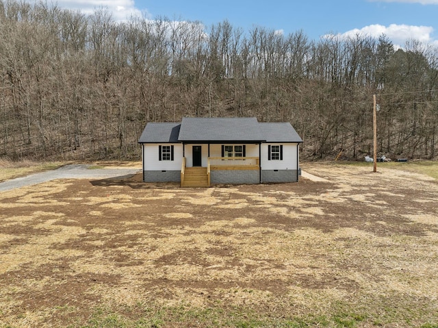 view of front of house with crawl space