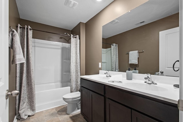 full bath with shower / bath combo with shower curtain, toilet, visible vents, and a sink