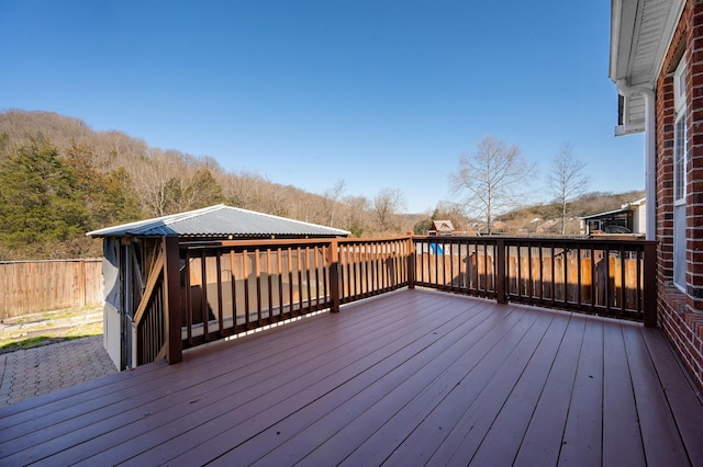 deck featuring fence