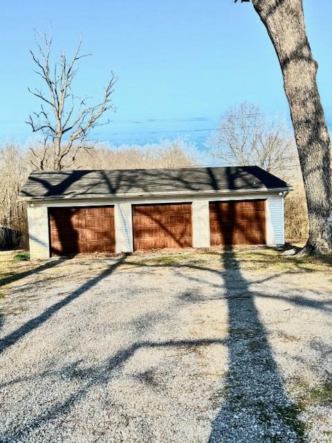 view of detached garage