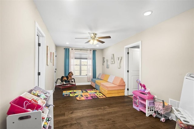 playroom with a ceiling fan, wood finished floors, visible vents, baseboards, and recessed lighting