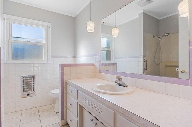 478 S Grundy Quarles Hwy, Gainesboro, TN 38562 - bathroom with heating unit, a healthy amount of sunlight, visible vents, and a shower