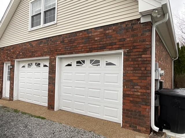 200 Marlin Rd, White House, TN 37188 - view of garage