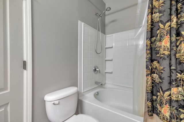 full bathroom with toilet and shower / tub combo with curtain