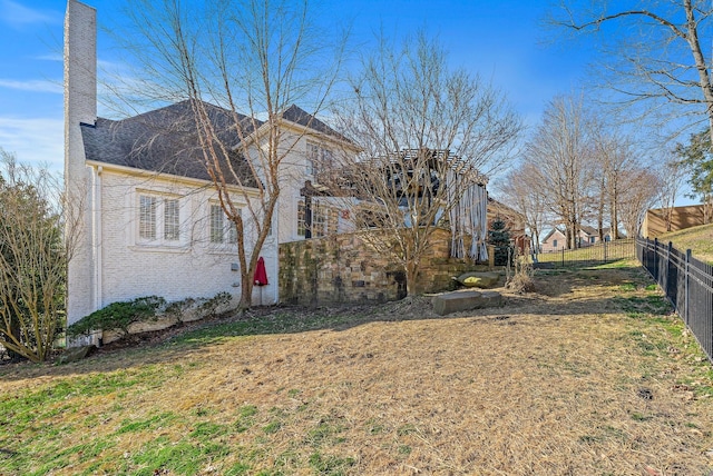 exterior space featuring fence