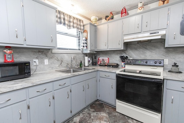 kitchen featuring a sink, electric stove, black microwave, under cabinet range hood, and backsplash