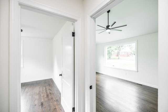 1613 Tammany Dr Unit A, Nashville, TN 37206 - hallway featuring wood finished floors and baseboards