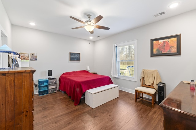 bedroom with visible vents, recessed lighting, a ceiling fan, and wood finished floors