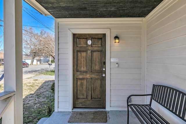 view of property entrance