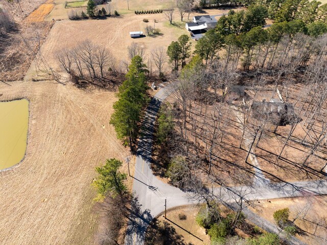 4 Old Pond Ln, Dickson, TN 37055