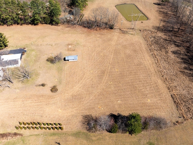 4 Old Pond Ln, Dickson, TN 37055