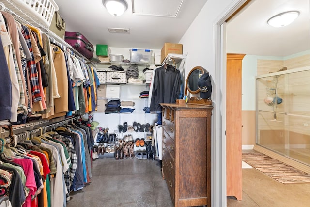 view of walk in closet