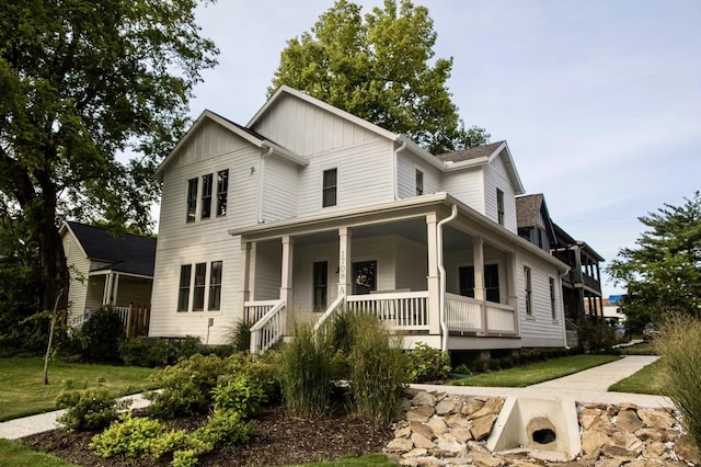 view of front of house featuring covered porch