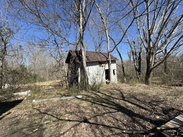 view of outbuilding with an outbuilding