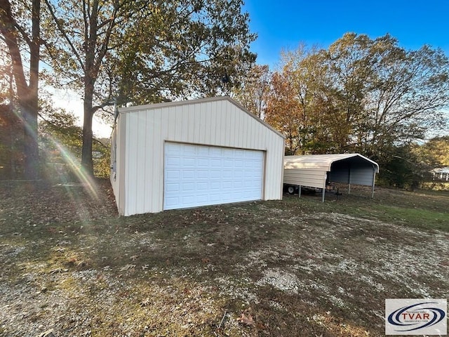 view of detached garage