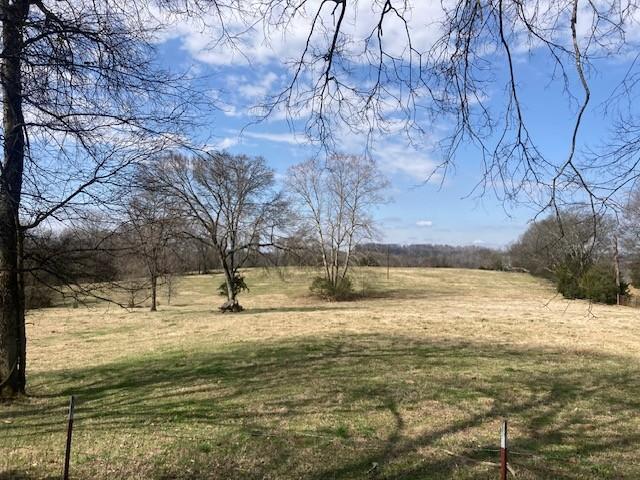 Listing photo 3 for 0 Pearl City Rd, Fayetteville TN 37334