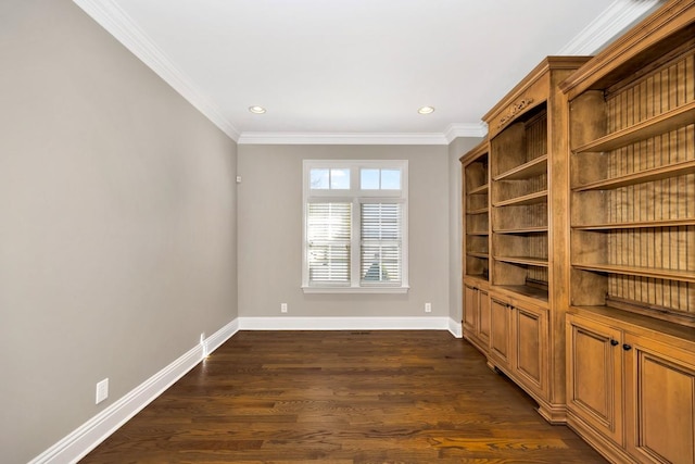 unfurnished room featuring recessed lighting, dark wood-style floors, baseboards, and ornamental molding