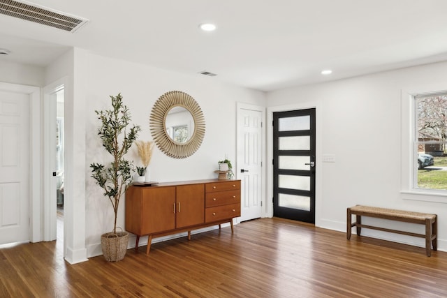 entryway featuring visible vents, recessed lighting, and wood finished floors