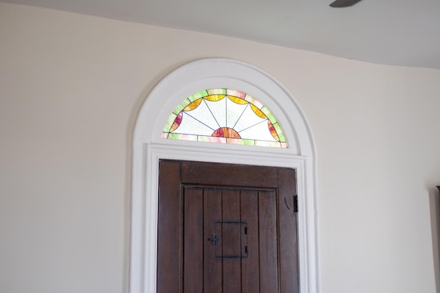 view of foyer entrance