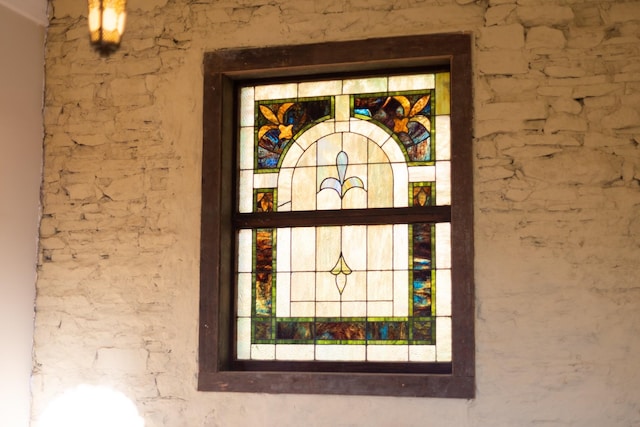 details featuring stucco siding